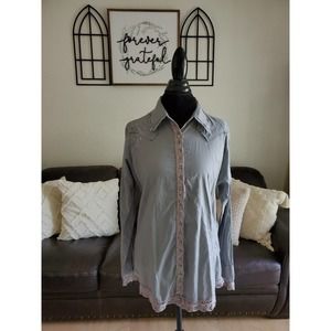 Wrangler Embroidered & Embellished Floral Pearl Snap Blouse Women's Size M Chic